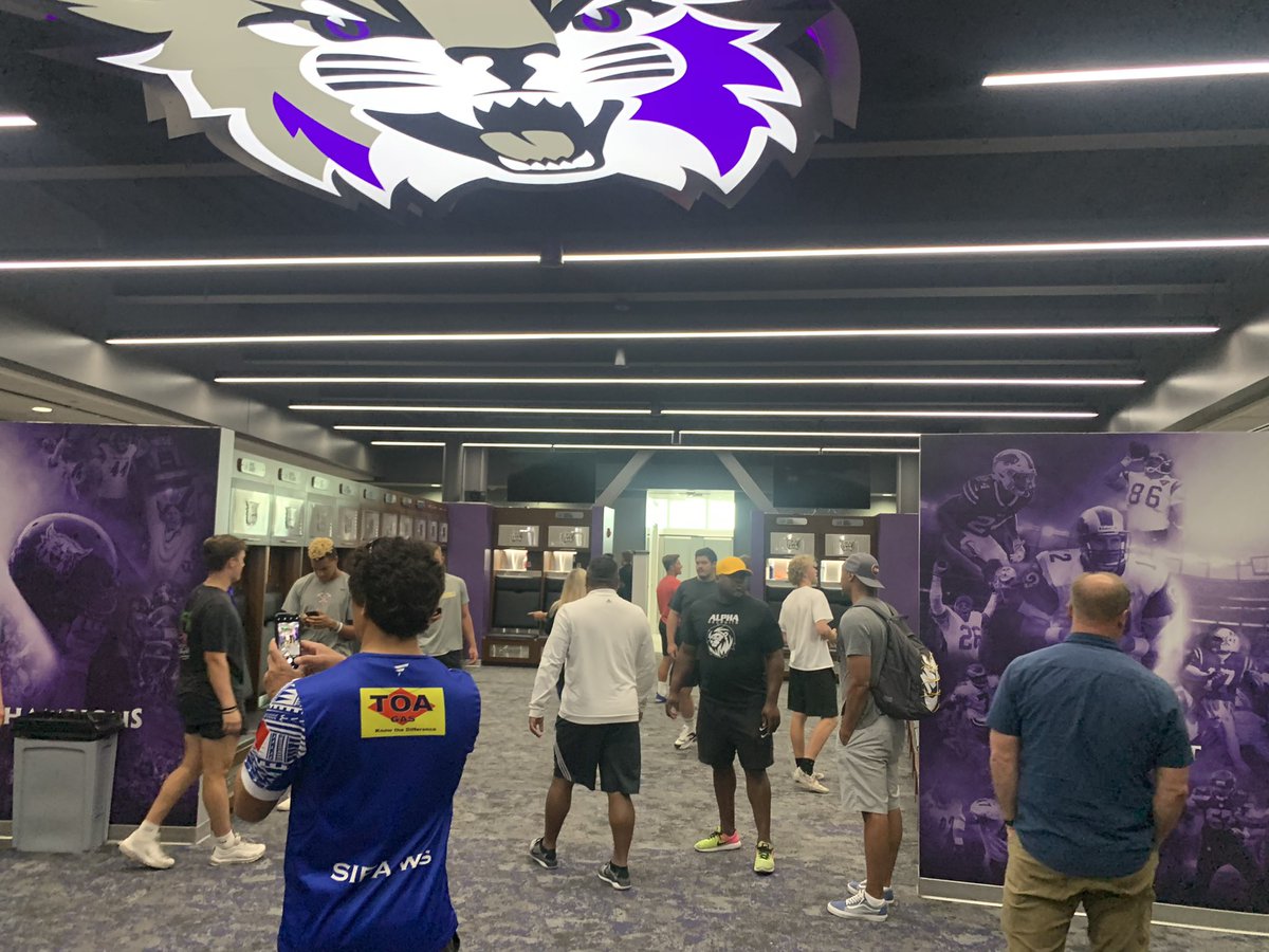 Oakley Slade tweet media