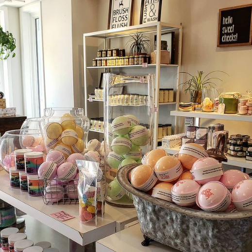 BotanicalProp's tweet image. A New Exciting Chapter... botanicalpropaganda.com/blogs/news/a-n… via @BotanicalProp