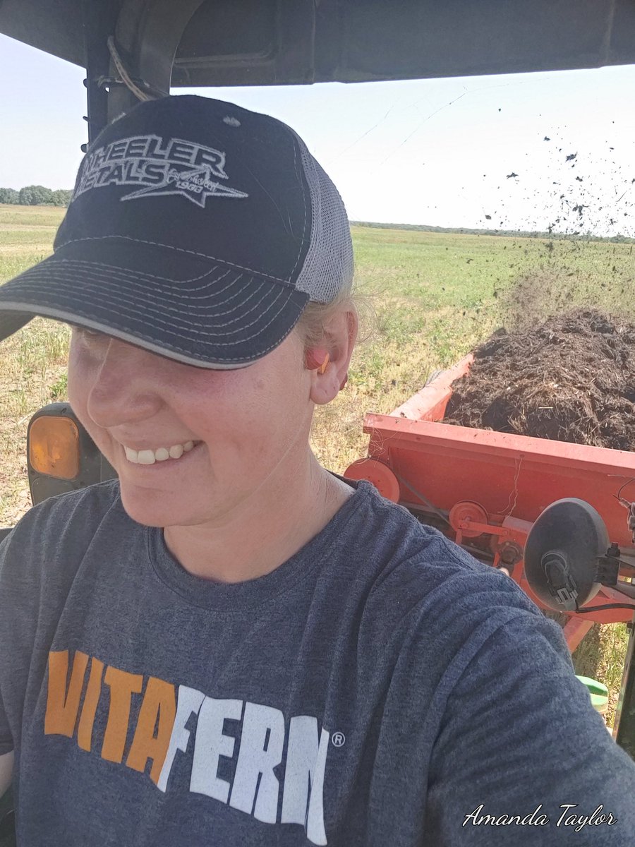 AmandaT1986's tweet image. Why is it the dirtiest, crappiest jobs, are often the ones that pay the lease? #misadventureswithamanda
#mychoretime #willworkforfood