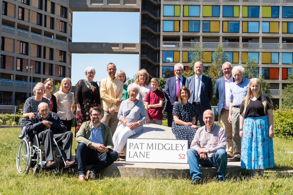 midgley_neil's tweet image. Very proud day for the Midgley family. Mum's memory has been honoured with a road named after her at Park Hill. 
A lovely occasion with wonderful touching speeches from @JoMidge , Cllr Terry Fox, @PaulBlomfieldMP , @urban_splash 's Greg Ball, Ray Kinsella and Bob Kerslake .