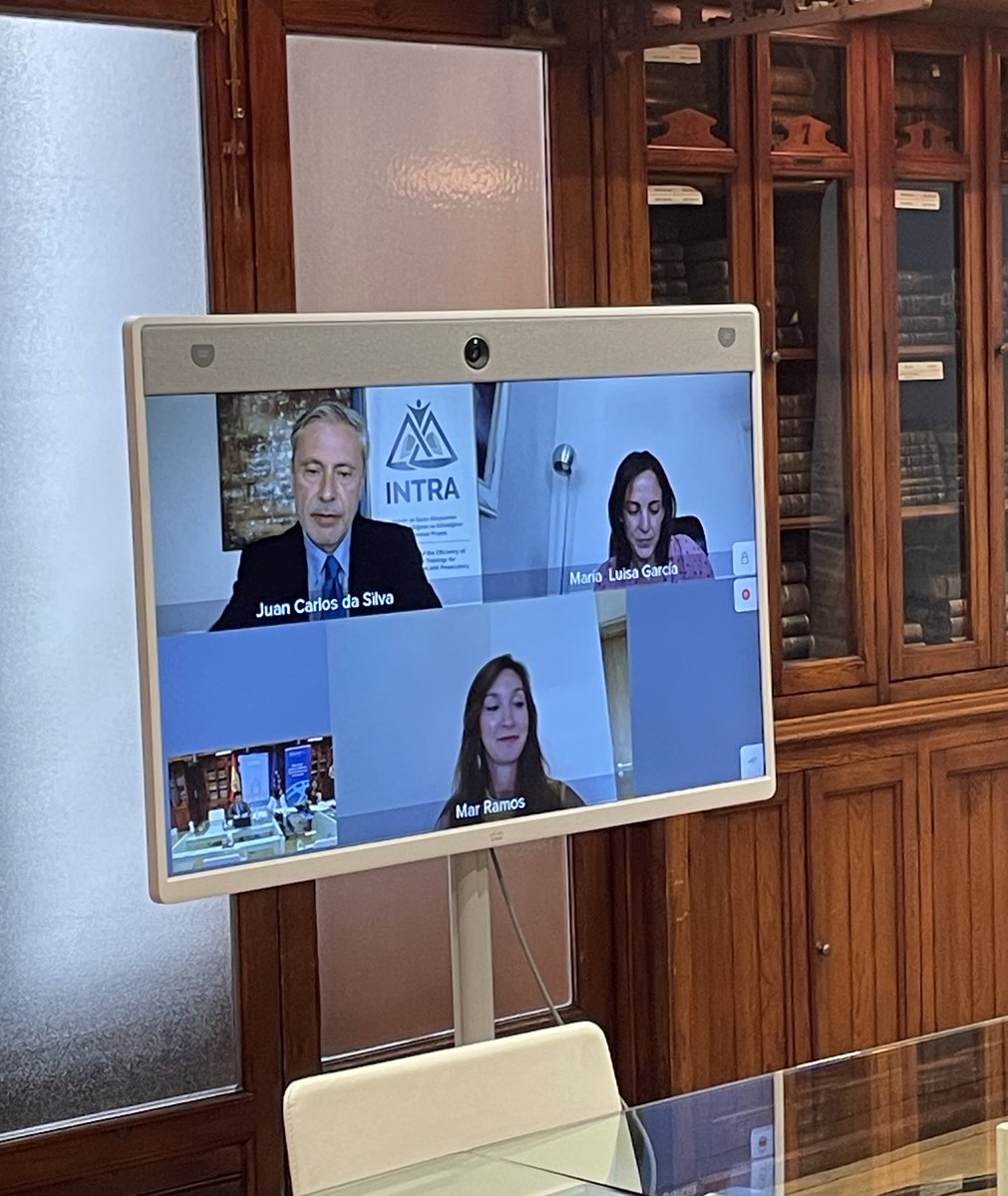 fiap_es's tweet photo. El personal de @justiciagob, @fiscal_es, @PoderJudicialEs movilizado en #proyectosFIIAPP desde Turquía🇹🇷, Marruecos🇲🇦 y Albania🇦🇱 exponen sus experiencias y destacan el potencial de movilizarse: “Tenéis mucho que aportar a la @CooperacionESP y a los países socios”. https://t.co/R0TIL3hawV