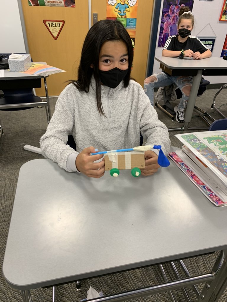 howelkm's tweet photo. Final STEM project in 6th grade - balloon powered cars 🎈 🚙 https://t.co/IbbwXLeNKt