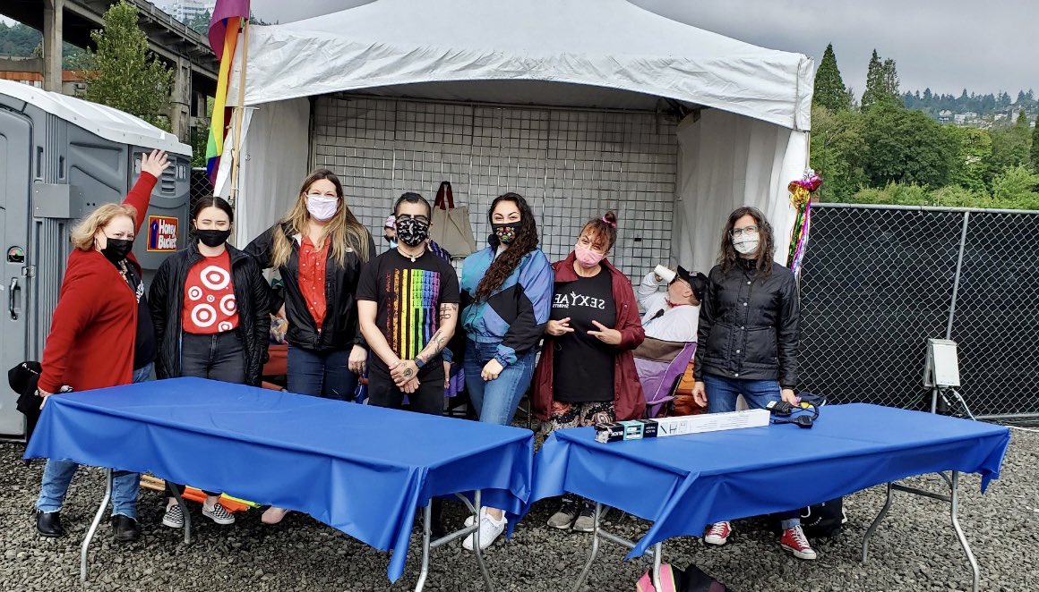 GloriaSwann's tweet photo. Thank you #PridePics #PortlandPrideFestival for letting the #TargetVolunteers join with community volunteers!
#Pride2021 #PRIDE
@taykwent @TheJessLarson https://t.co/gm6hqh31f3