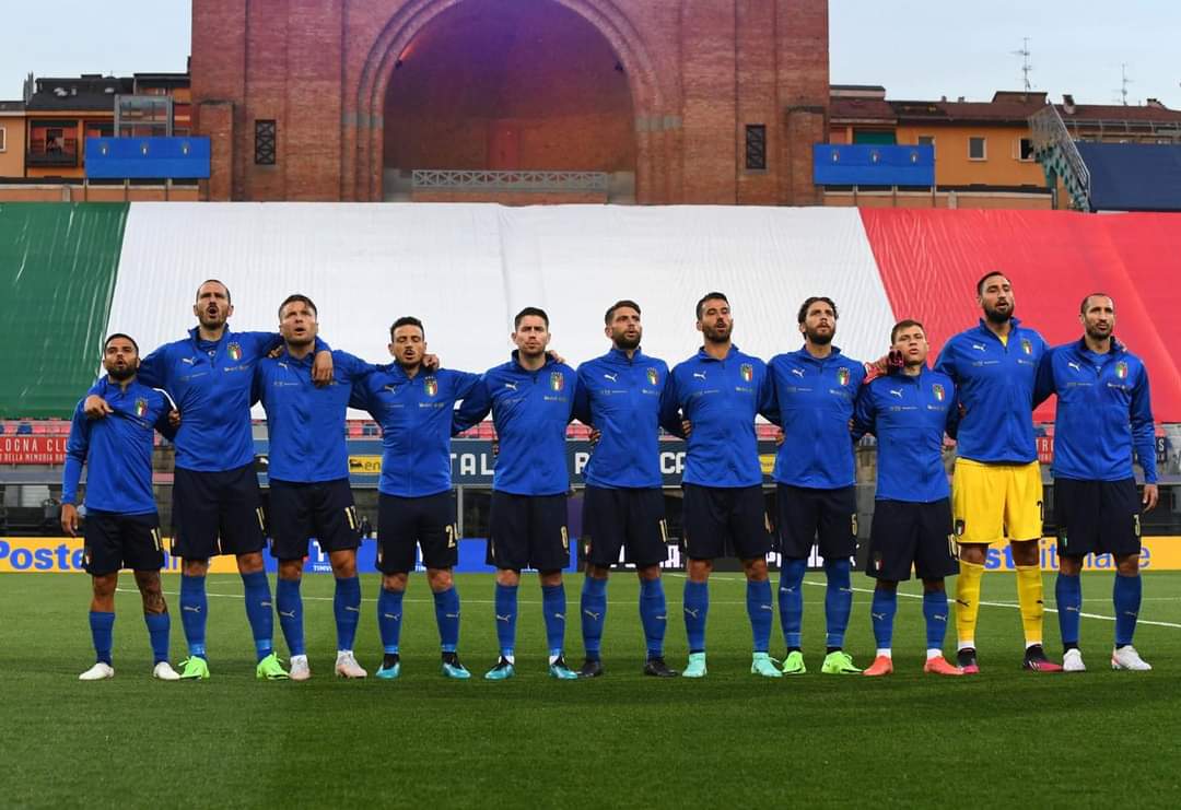 pretellibruno's tweet photo. Forza azzurri!!! https://t.co/eVTogOKMey