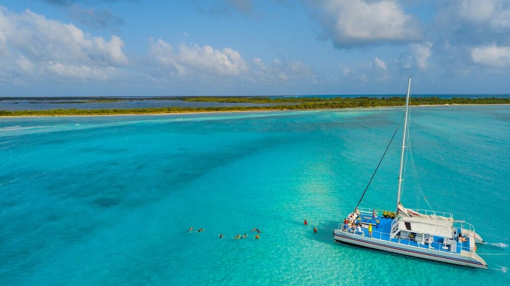 El Cielo Cozumel, known as "HEAVEN", is one of Cozumel's best kept secrets. It is the most magnificent place in the Caribbean Sea!!! 

El Cielo has shallow crystal clear water as far as the eye can see, which makes it it a perfect place to relax and enjoy the Caribbean Sea.