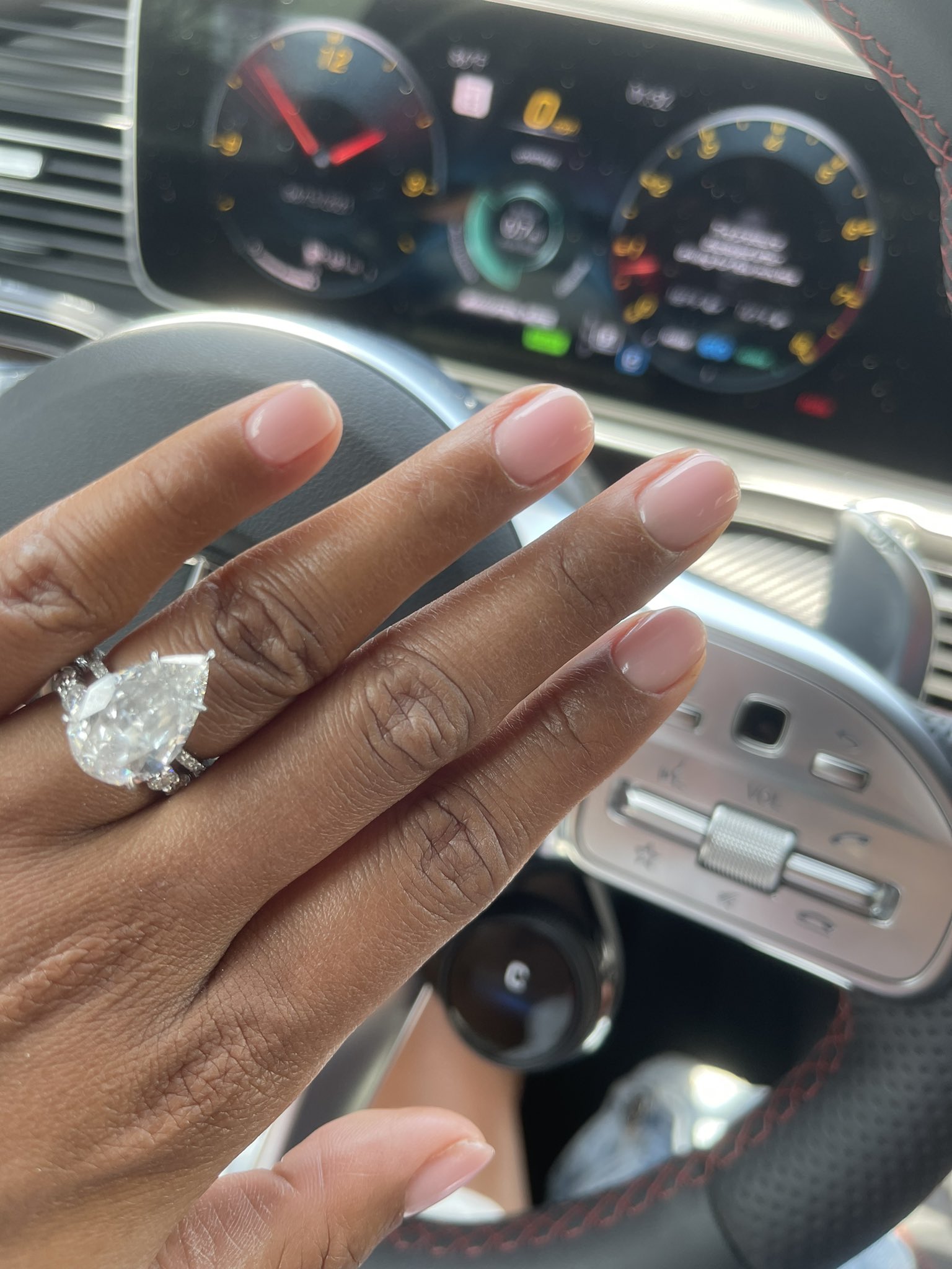 Cassandra wedding ring outlet