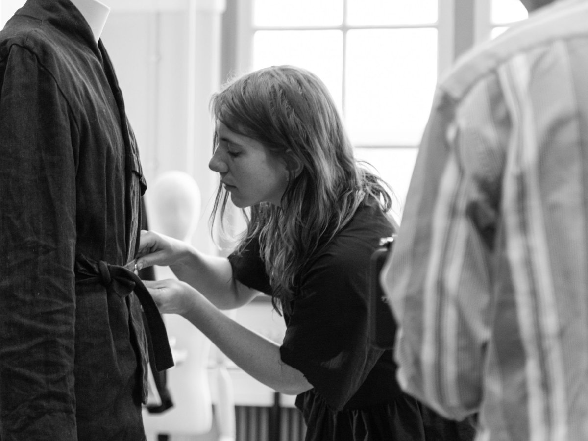 Awearness Fashion tweet media