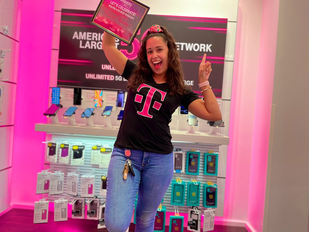 Aaand another one! Super honored to receive my second Winners Circle award! Thank you to my amazing leaders for your endless support and pushing me to be the best version of myself each &amp; every day 🙌🏼🏆 #ALLIN #WinnersCircle <a href="/jessy_sharp/">Jess sharp</a> <a href="/GHengtgen/">Greg Hengtgen</a> <a href="/EddiePryor7/">Eddie Pryor</a> <a href="/Renan_Soare5/">Renan Soares</a>