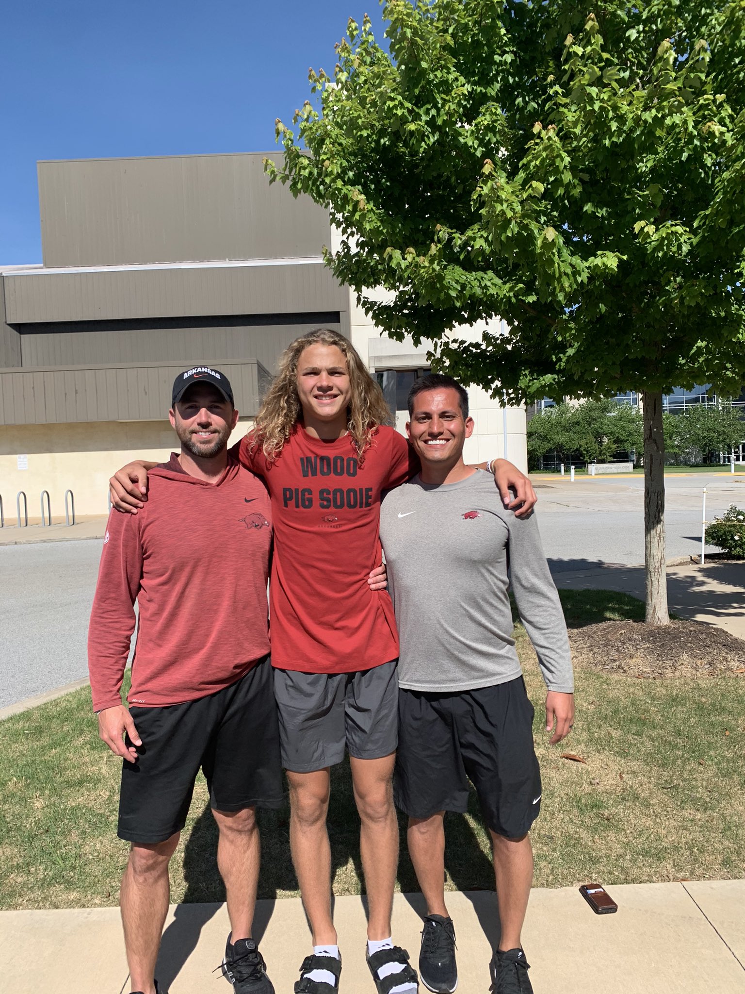 Avery Johnson on X: Had a really fun time at Arkansas on Monday🐗 Thank  you @CoachCala @kendalbriles @CoachSamPittman  / X