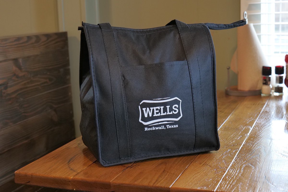 wellscattleco's tweet photo. Get your very own Wells freezer bag with the purchase of any of our freezer beef boxes! Dad would LOVE our assortment of fresh, local beef this Father’s Day! #wellscattleco #freezerbeef #rockwall https://t.co/JPqV1wDMcj