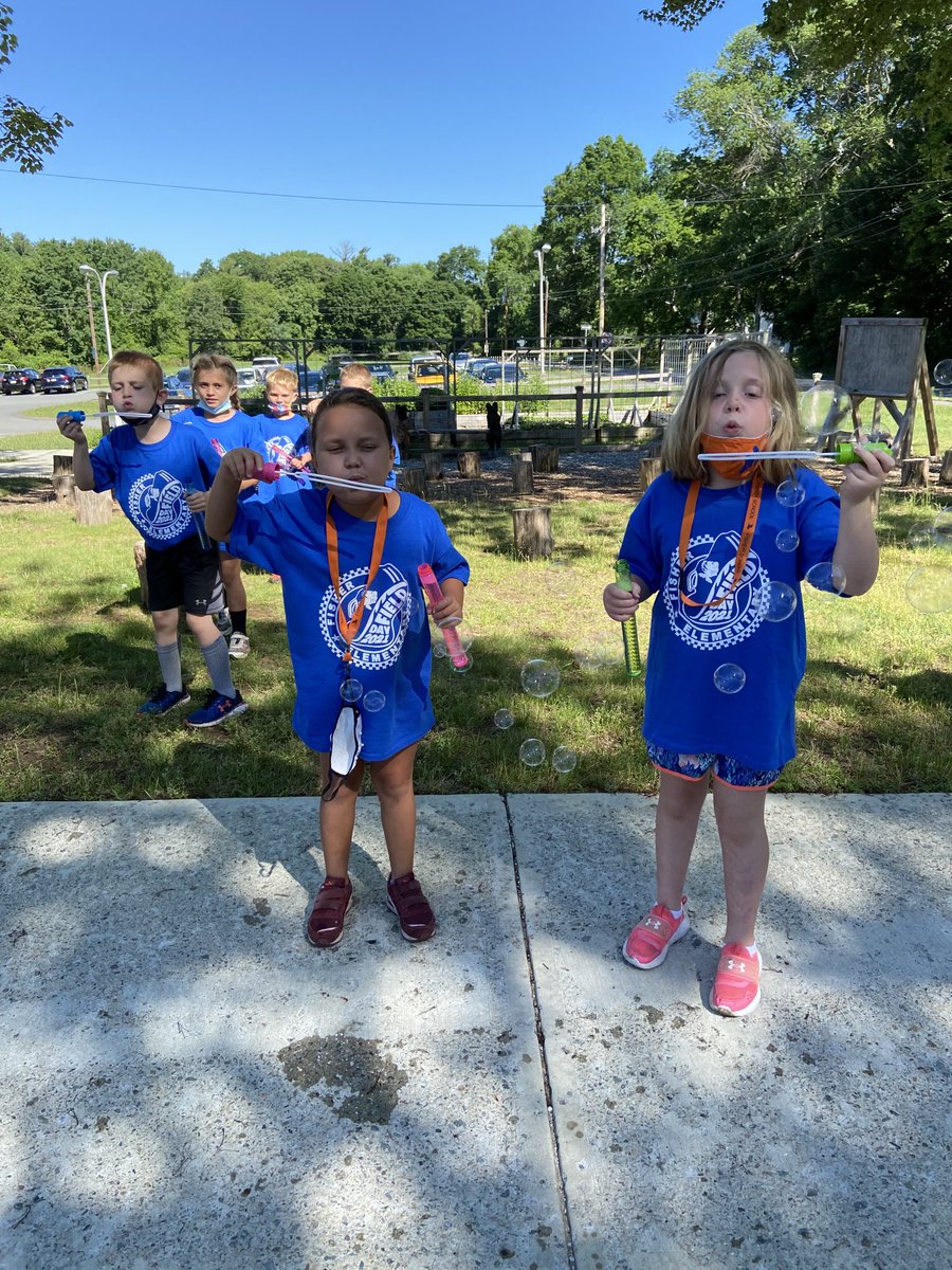 Heather McMillan tweet media