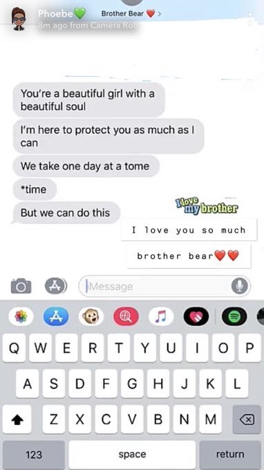 lwtrealm's tweet photo. Louis Tomlinson being the best brother anyone could ask for :') https://t.co/C7YSm4GCOk