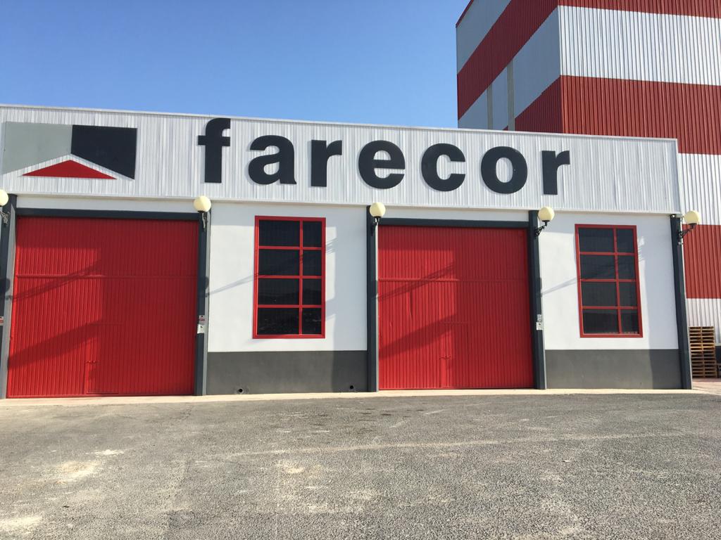 Preparamos para su entrega a Farecor transpaleta eléctrica NCT TL15 con batería extraíble de litio y capacidad de 1.500kg.