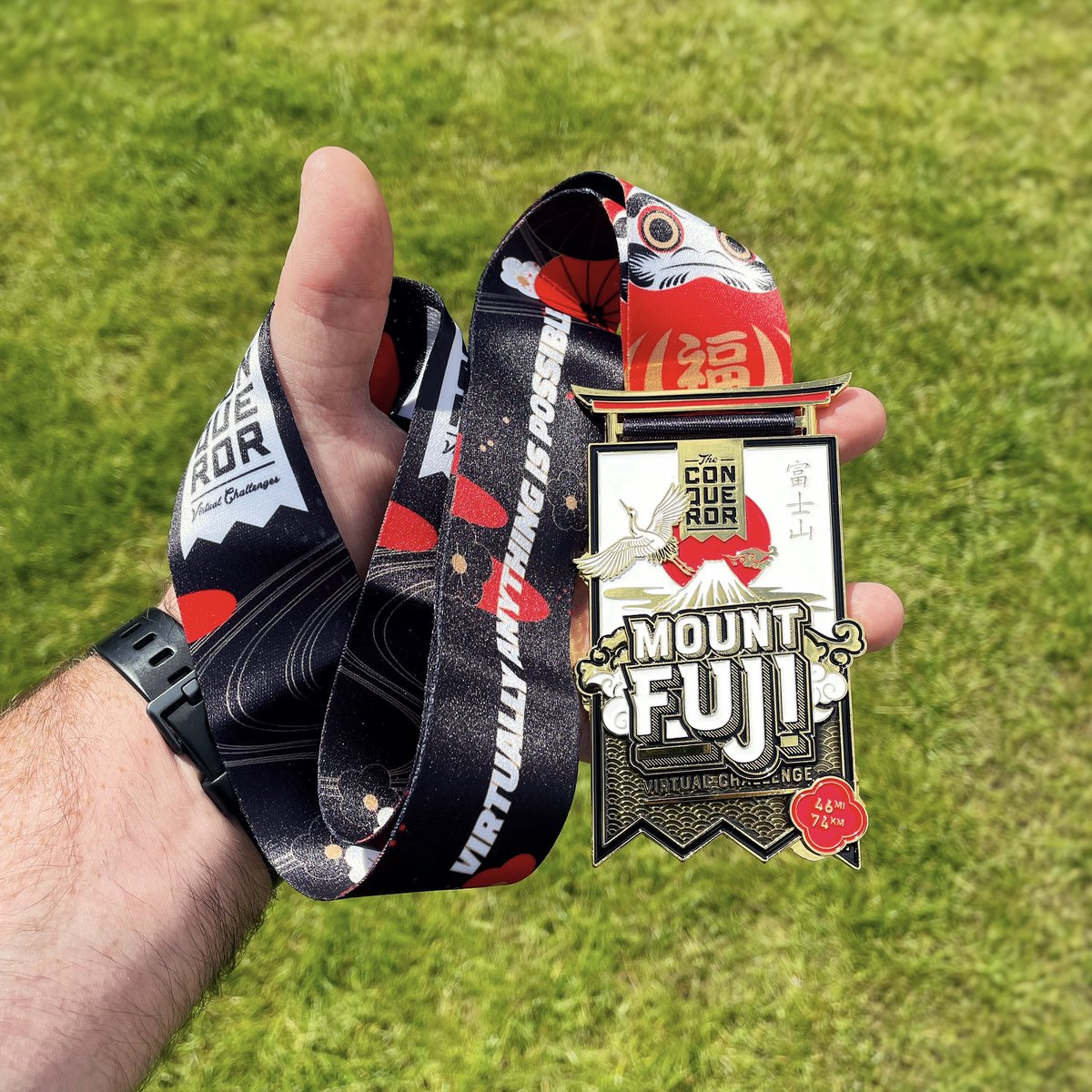 scottmcc88's tweet photo. @myvmission #MountFuji medal came today for myself and @kayleigh_c88 #VirtuallyAnythingIsPossible #Conqueror https://t.co/TPcCoR189q