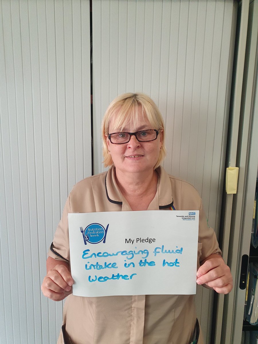 Angemurray1973's tweet photo. Hyde District Nurses pledges for nutrition and hydration week #NHW2021 @emmaloufrain @MrsMurphoid @GraceWall @tandgicft https://t.co/bJKLeF7SLv