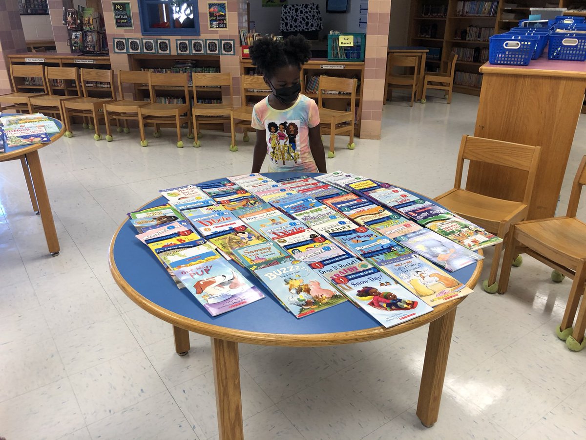 ASESLibrary's tweet image. Three cheers for Book Swap Day!! @sharkhappenings #ccpslibrarians