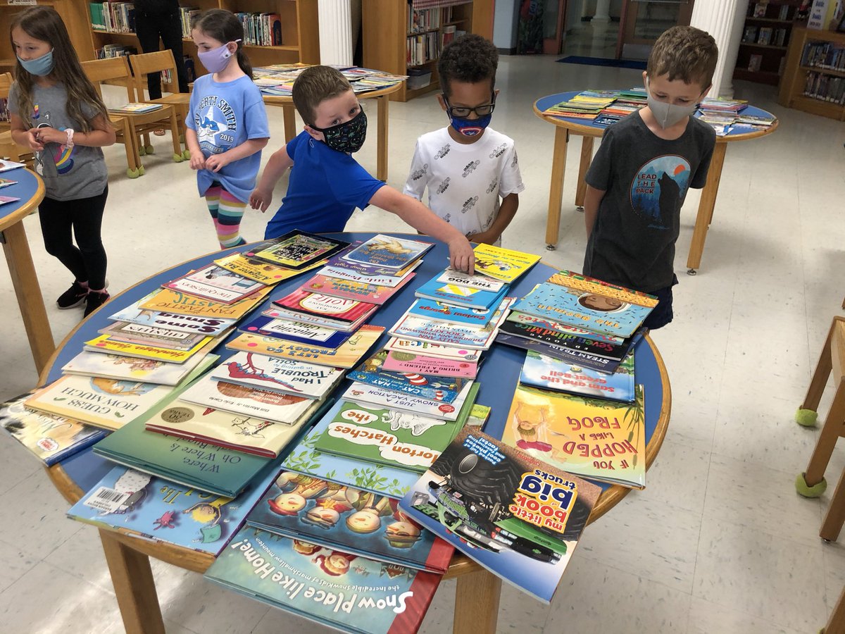 ASESLibrary's tweet image. Three cheers for Book Swap Day!! @sharkhappenings #ccpslibrarians