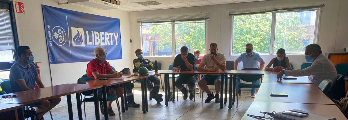 xavierbertrand's tweet image. Réunion de travail avec les organisations syndicales et la direction d’#Ascoval à #SaintSaulve pour les consulter sur la reprise du site à venir. Cette usine a un formidable atout : l’acier vert ! Nous nous battrons toujours pour l’#emploi chez Ascoval !