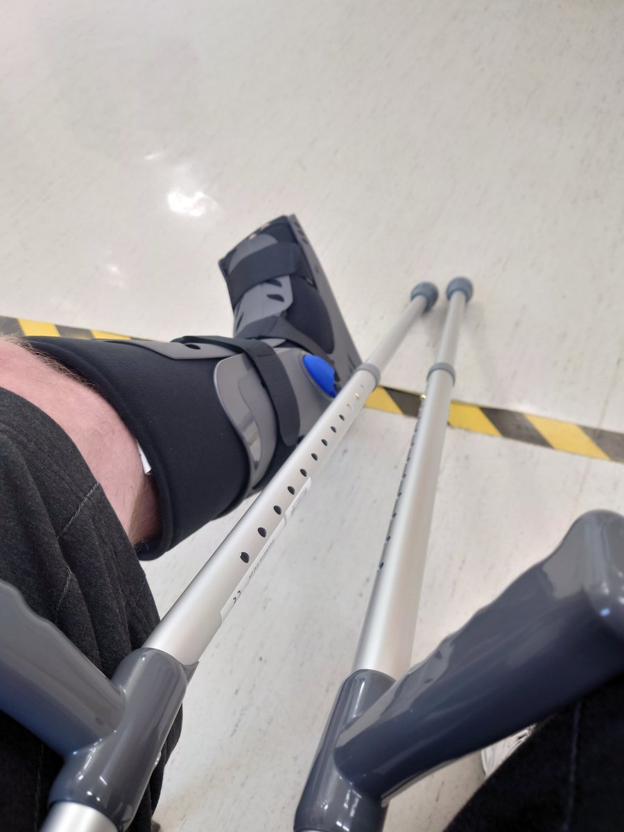 Andy McGinty (@mhamcginty) on Twitter photo Been at Fairfield Hospital today with a ruptured achilles 😬 Really friendly and caring staff at <a href="/PennineCareNHS/">Pennine Care NHS FT</a> have looked after me well today. A member of staff on their way out and on their way home even stopped to ask if I was ok whilst I was waiting for a lift. Thank you 👏 Been at Fairfield Hospital today with a ruptured achilles 😬 Really friendly and caring staff at <a href="/PennineCareNHS/">Pennine Care NHS FT</a> have looked after me well today. A member of staff on their way out and on their way home even stopped to ask if I was ok whilst I was waiting for a lift. Thank you 👏