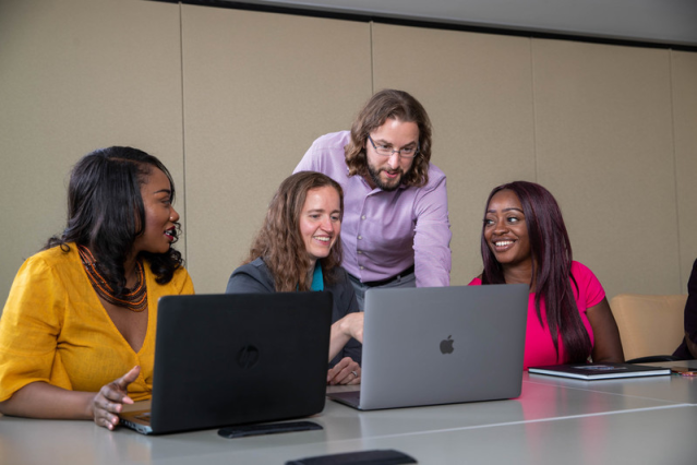 MicheleMusselw2's tweet photo. Our team in Aberdeen, MD is growing and we’re looking for #digital specialists to join us as we build &amp; integrate holistic #tech solutions for the nation’s most critical infrastructures. Learn more about #LifeAtBooz &amp; apply today: https://t.co/ZF8RDPVwm1 https://t.co/rveatXDTF6