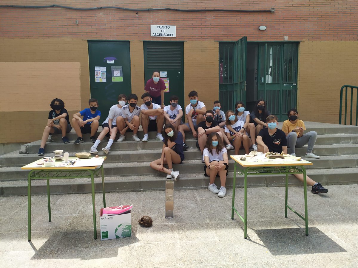 IES Miguel Catalán (Historia) Proyecto PAZ VIVA tweet media