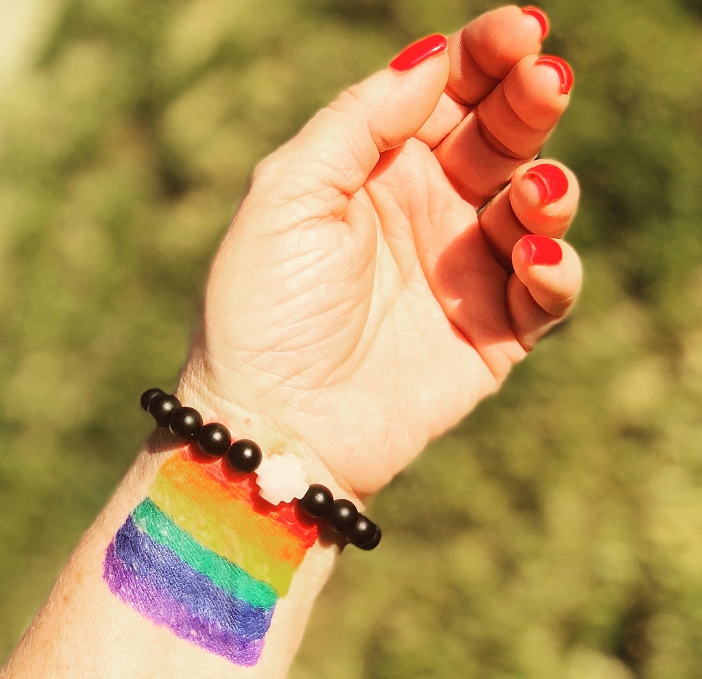 QANLife's tweet photo. It's simple. Spread LOVE not hate. 🏳️‍🌈🖤
#PrideMonth #LoveIsLove #Equality #QAN https://t.co/E90wTKrLEb
