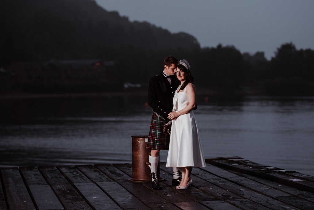 Rannoch_Photo's tweet photo. After dinner, I met Abi &amp; Adam in Luss, the first stop on their honeymoon.  We managed to squeeze in some moody photos before the mist rolled in.  They left to enjoy the warm fireplace at the @lochlomondarms and their first evening together as husband and wife. https://t.co/fUCPepEk2f