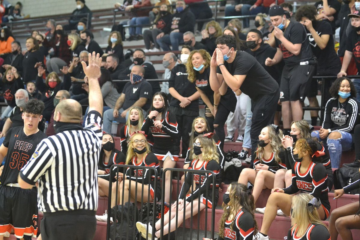 NCNewsSports's tweet photo. The many talents of Rocco Bernadina. https://t.co/WhWDIig4i3