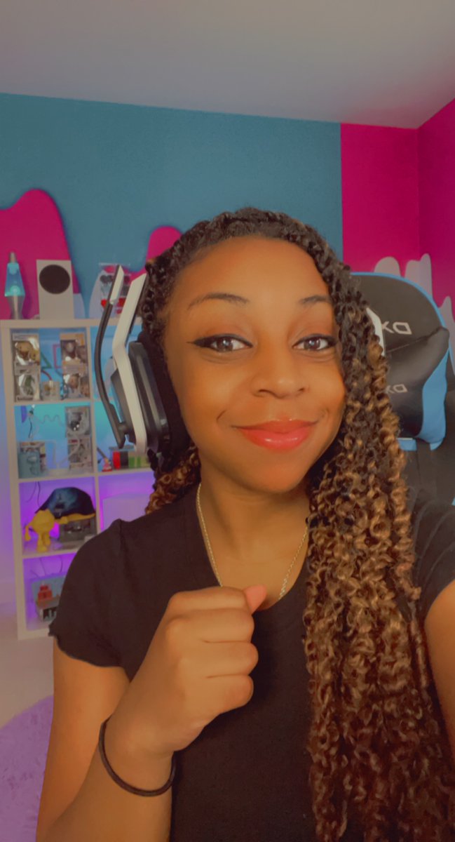 _Jazzyguns's tweet photo. Hey y'all!!! In 3 hours I will be doing an IG live w/ @microsoftstore called RECESS and we'll be chatting about the gaming space, and maintaining your mental health!! I'm excited to be a part of this and make sure y'all tune in!! :) #microsoftstorepartner
https://t.co/P8nywj4hzf https://t.co/JXBsWjtjHy