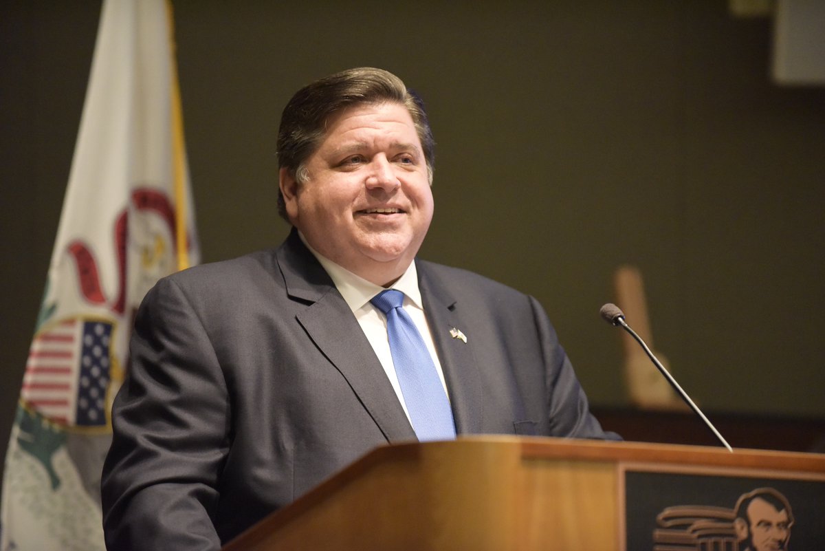 GovPritzker's tweet photo. It brings me exceptional pride to sign into law the declaration of Juneteenth as a formal state holiday in Illinois, making us one of the few states in the nation to give it the full status it deserves.

Learn more: https://t.co/uJKUa062tI
📷: John Berry, Speaker's Office https://t.co/O6hxCzjCfn
