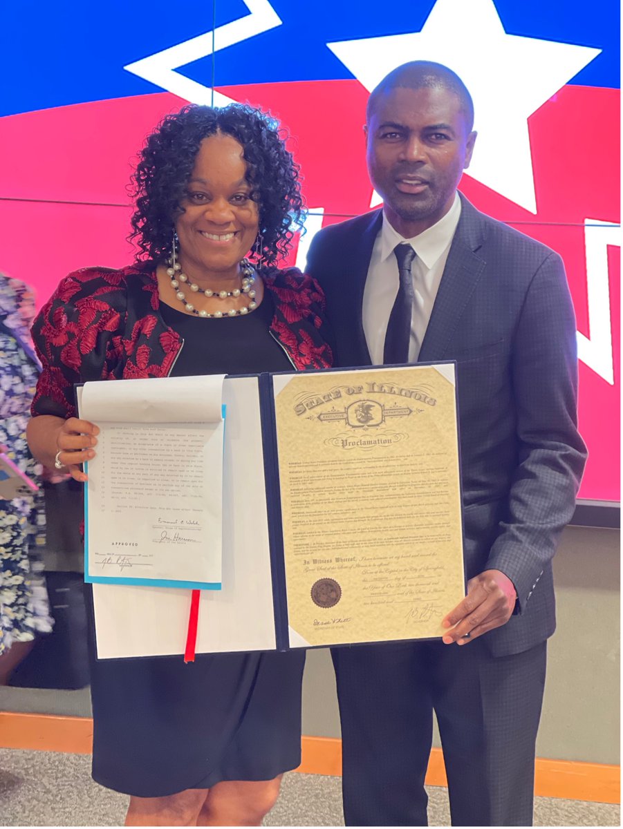 LLCoolK_4's tweet photo. Making Juneteenth a state holiday is a breakthrough in Illinois history. It reminds us that freedom and racial equality have always been a hard-fought battle for Black Americans and gives us an opportunity to celebrate our culture and achievements. https://t.co/VXVZ0CgKvB