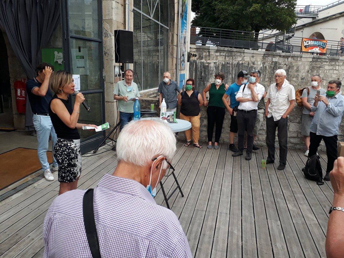 Véronique Vermorel ⛔️ de moins en moins là… tweet media