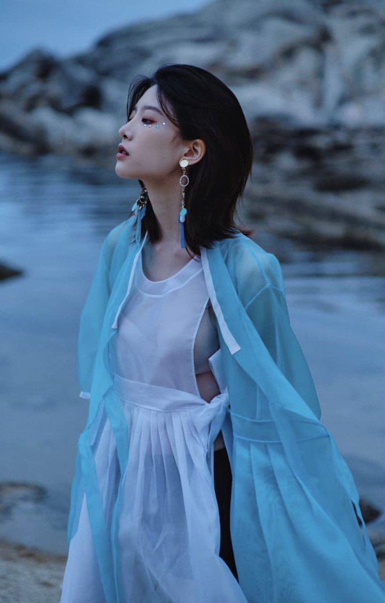 nugupromoter's tweet photo. NATURE's Sunshine looks gorgeous in newly released photoshoot https://t.co/tpTT174Wp0