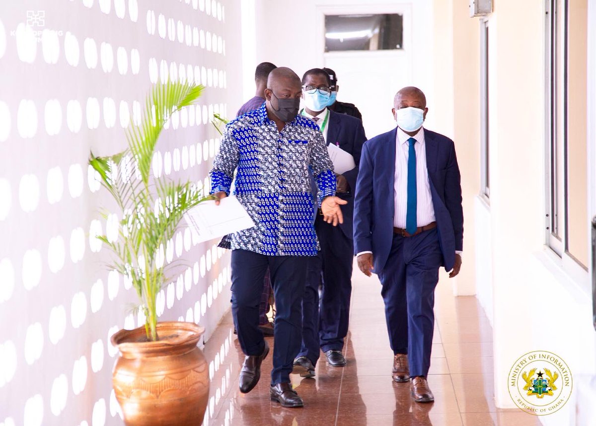 konkrumah's tweet photo. Today’s brief at the Ministry of Information was delivered by Minister for Health, Hon. Kwaku Agyeman-Manu primarily touching on government’s Covid19 response program, vaccine procurement and developments in the health sector. https://t.co/5IHcUtrrmx