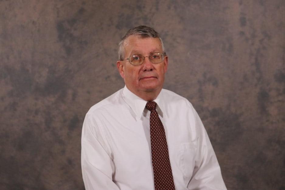 AbacAlumni's tweet photo. Dr. Marvin Holtz and Dr. Jess Usher both left a legacy at ABAC that will continue for generations to come. To support to the Marvin Holtz Fund for Scientific Research, visit https://t.co/eNanBWubvY. To support the Jess Usher Memorial Scholarship, visit https://t.co/TcgQXffvuy. https://t.co/pMmB7aC7b2