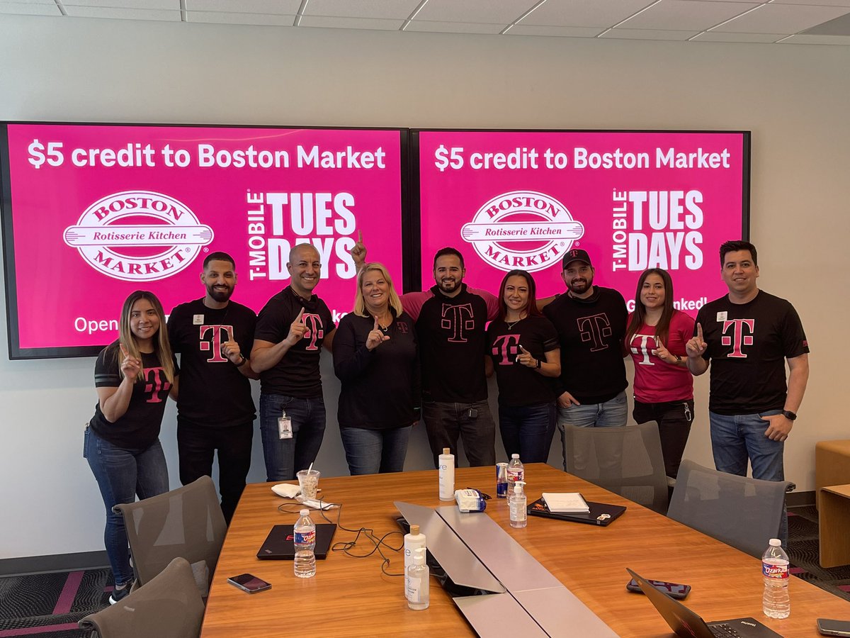 @TracyNolan_ @cjgreentx @KenyaMagenta @haifabale @tobiastjones thanks to our great leadership for giving us a voice!! This morning was amazing!!! #magenta #TMobile @GregLavarta @amazingdayz12