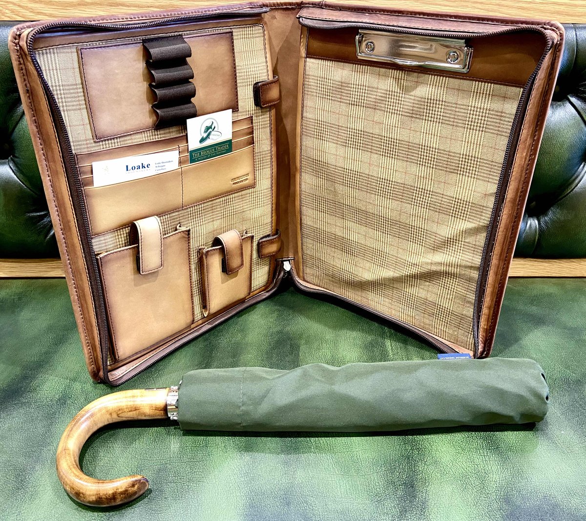 Our Exchange organiser and folding umbrellas are perfect for Father’s Day gifts