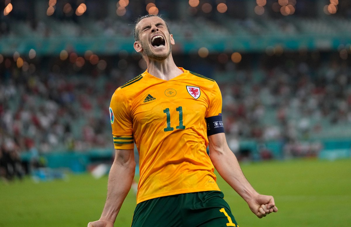 footballontnt's tweet photo. Wales 🤝 The EUROs

They're at it again 🏴󠁧󠁢󠁷󠁬󠁳󠁿

#EURO2020 https://t.co/BFgwp0dj2z
