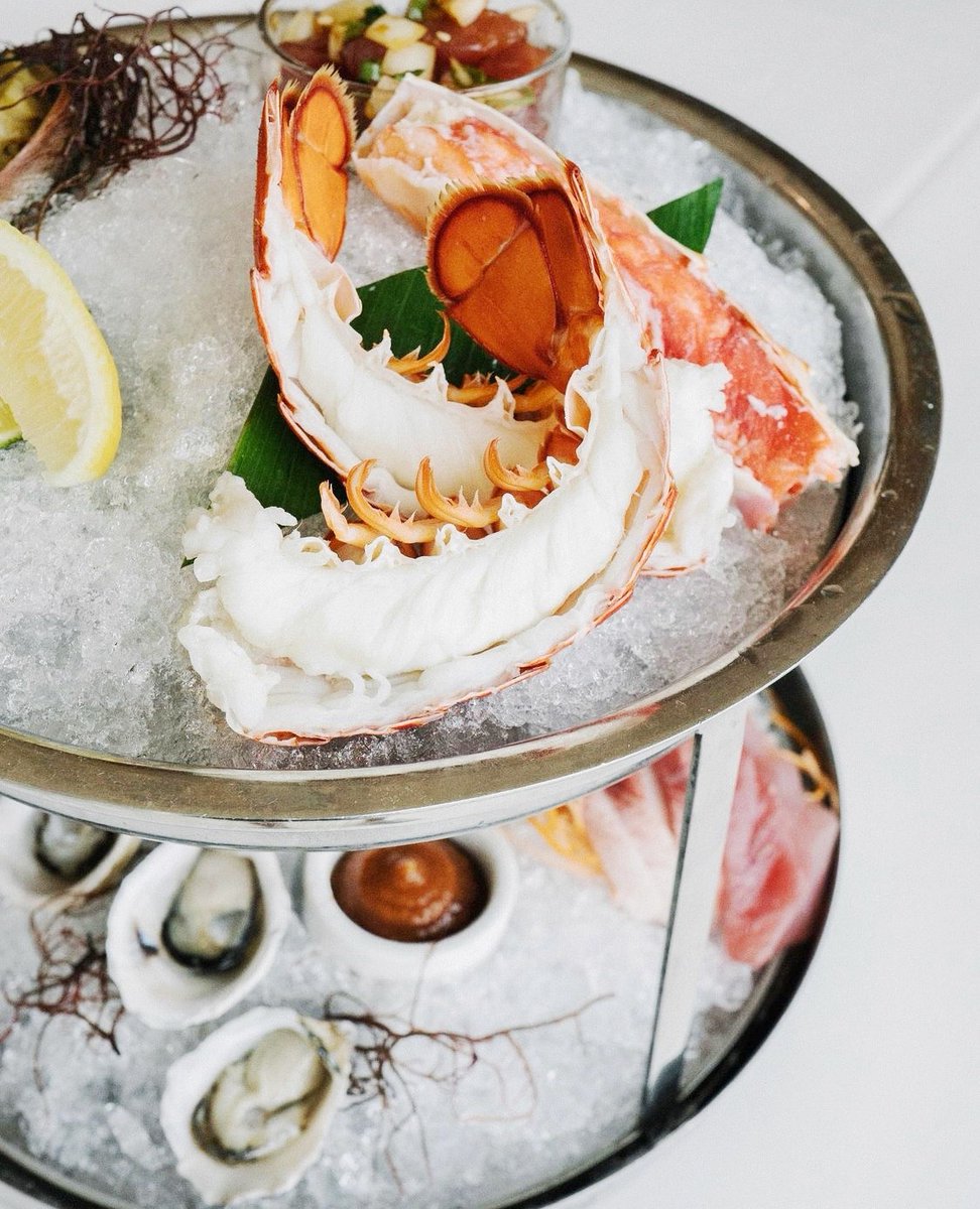 media_etc's tweet photo. This award-winning Seafood Tower from our client @53bythesea_hawaii is so good, we got @donwallace of @honolulumagazine to wax poetics about it. 💛

Hey, if itʻs good enough for an author/ food critic, itʻll be perfect for dad on Fatherʻs Day, too!

(image: @53bythesea_hawaii) https://t.co/mEnOwu5kDl