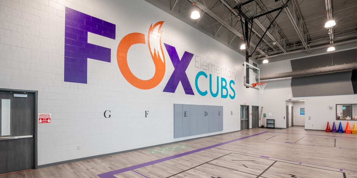 ibigroup's tweet photo. Our Interiors team worked with @KleinISD to create custom graphics for Fox Elementary school in #Texas, contributing to wayfinding, and creating an environment that celebrates #science, #technology, #engineering and #mathematics. #IBIProjects #IBILearning #STEM https://t.co/IrulJTqLRy