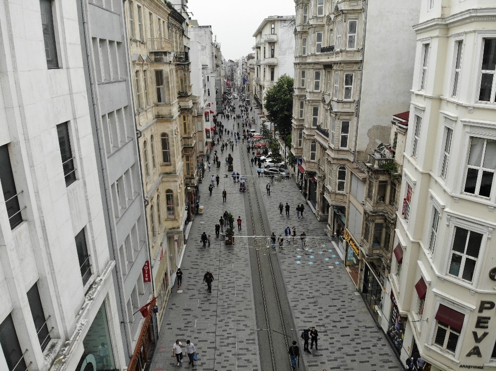 TourismOverseas's tweet photo. イスティクラル通り/ ISTIKLAL STREET
.
.
.
.
.
#トルコ #イスタンブール #新市街 #タクシム広場 #イスティクラル通り
#観光スポット
#turkey #istanbul #taksim #newside #istiklalstreet #beyoglu
#turkishairlines #travel #domestic #staysafe #staywithturkey https://t.co/3ssGGtCg5Y