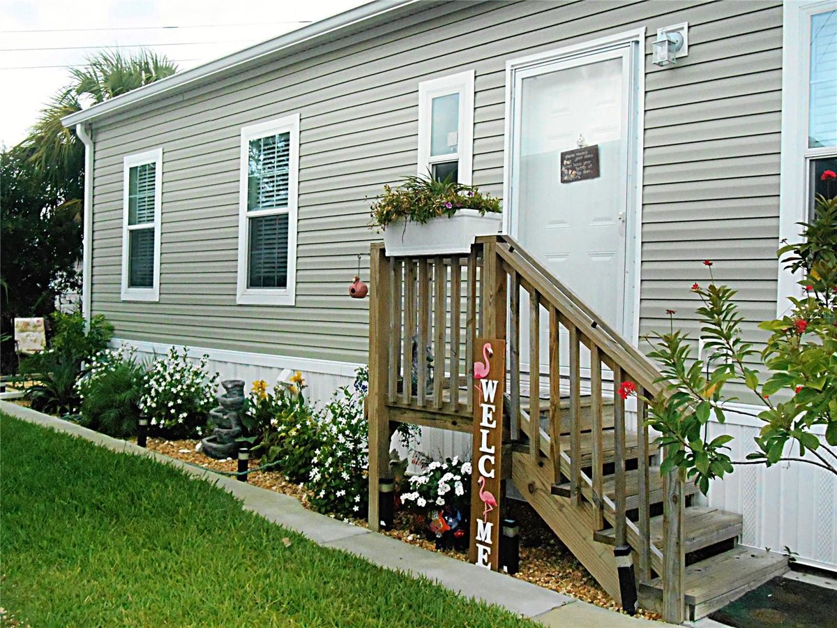 RealtorLockhart's tweet photo. New property just listed in 33710 - https://t.co/SUBoeOUv16 https://t.co/ynxC1eOFkH
