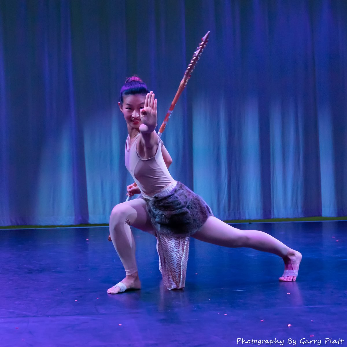 ninja_ballet's tweet photo. Thank you Garry Platt for the beautiful photography.
#art #balletcompany #balletphotography #dancephoto #ninjaballet #ballerinasofinstagram #artistsoninstagram #artist #balletdancer #photographysouls #dancingshiva #trident #shaolinkungfu #shaolinstyle #bo #martialartsfemales https://t.co/xd1J14v6kt