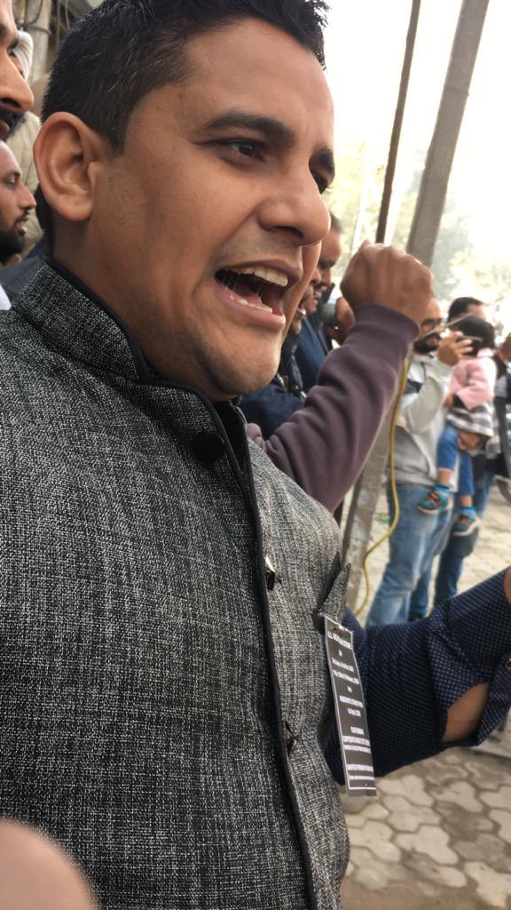 RameshC65065117's tweet image. आवाज़ दो 
#PrivatizationNoSolution 
#PrivatizationGoBack 
@BOIOAMNG