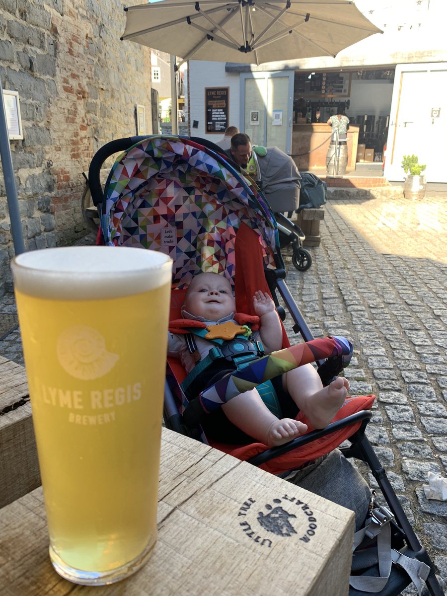 Really enjoyed the beers at <a href="/LymeRegisBrew/">Lyme Regis Brewery</a> this week! Very small kit but they make some lovely drinkable beers which are perfect in the sunshine 🍺☀️