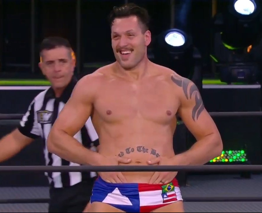 ScourgeVigo's tweet photo. @CezarBononi_ is better than @orangecassidy in every way #Wingmen #BetterFriends
#BCBA #Nemeth #Bononi #Avalon #AEWDynamite https://t.co/iIyWYNhZ3w