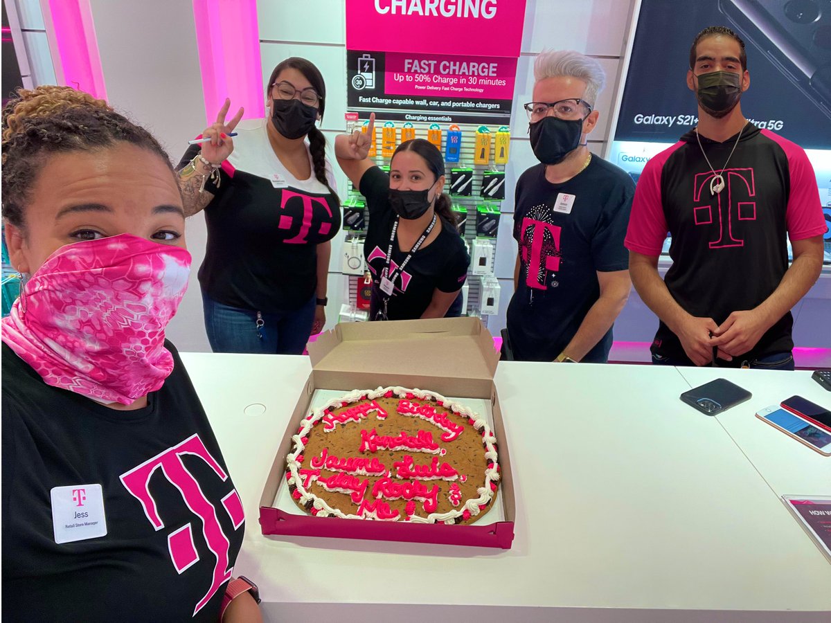 We’re celebrating a birthday-filled month here at OGB! Happy June birthdays to <a href="/lovek5432/">Kendall Alisia Love</a>, Luis, Jaume, <a href="/jessy_sharp/">Jess sharp</a> and a happy upcoming T-Day to me and <a href="/lovek5432/">Kendall Alisia Love</a>!! *P.S.* can you tell which one of us is photoshopped?🤣📸