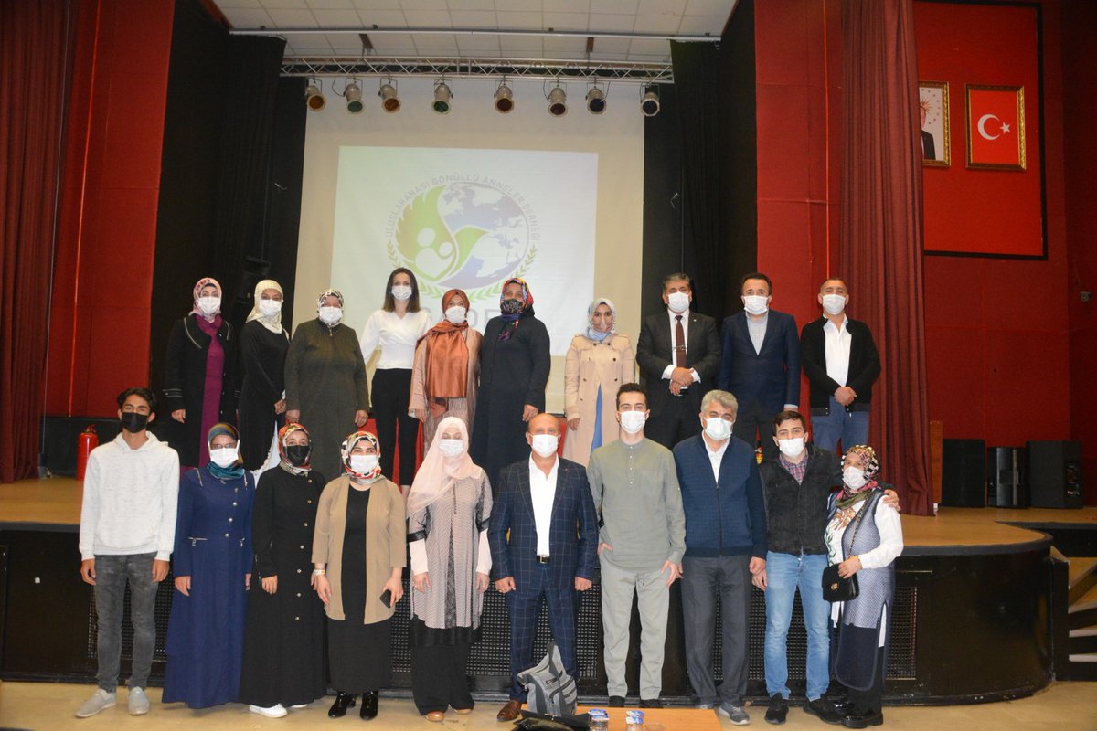 sevdiyilmaz's tweet photo. Teşekkür mesajı....
2016 yılı kurulan ismi Tescillenmiş ve Kurumsallaşmış olan" Uluslararası Gönüllü Anneler Derneği "3.ü Olağan Genel Kongremizi Yeniden Güven tazeleyerek yolumuza kaldığımız yerden devam ediyoruz.
#Ugader
#Sancaktepe
#SevdaYılmaz https://t.co/yaMgU7BOU7