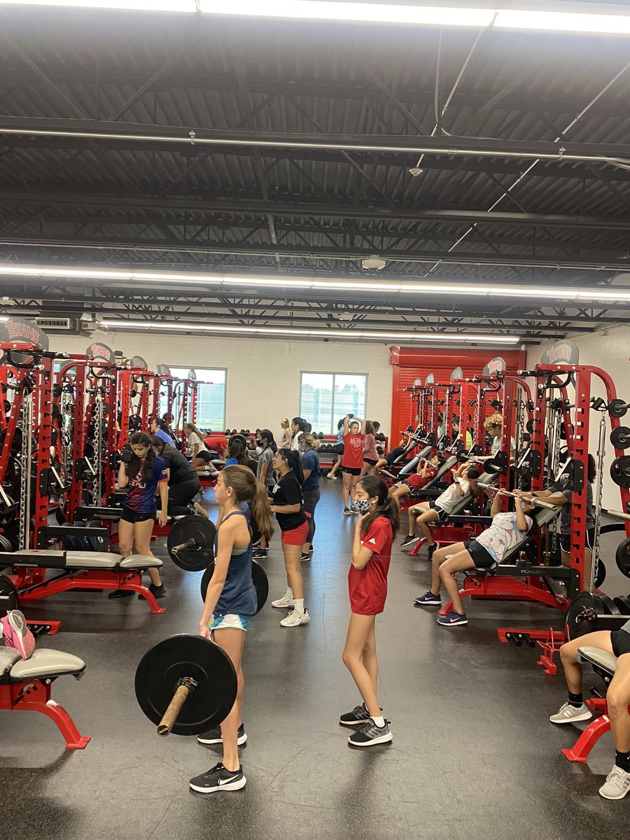 CoachAnderson_S's tweet photo. #RayTexans and #LadyTexans were locked in today. #1Team1Heartbeat #TexanPride @RayFootball_CC @raytexanbsbl @RayTexanHoops @RayTexanTrack @wrestlingtexans @TexanVolleyball https://t.co/OXcCIKVflR
