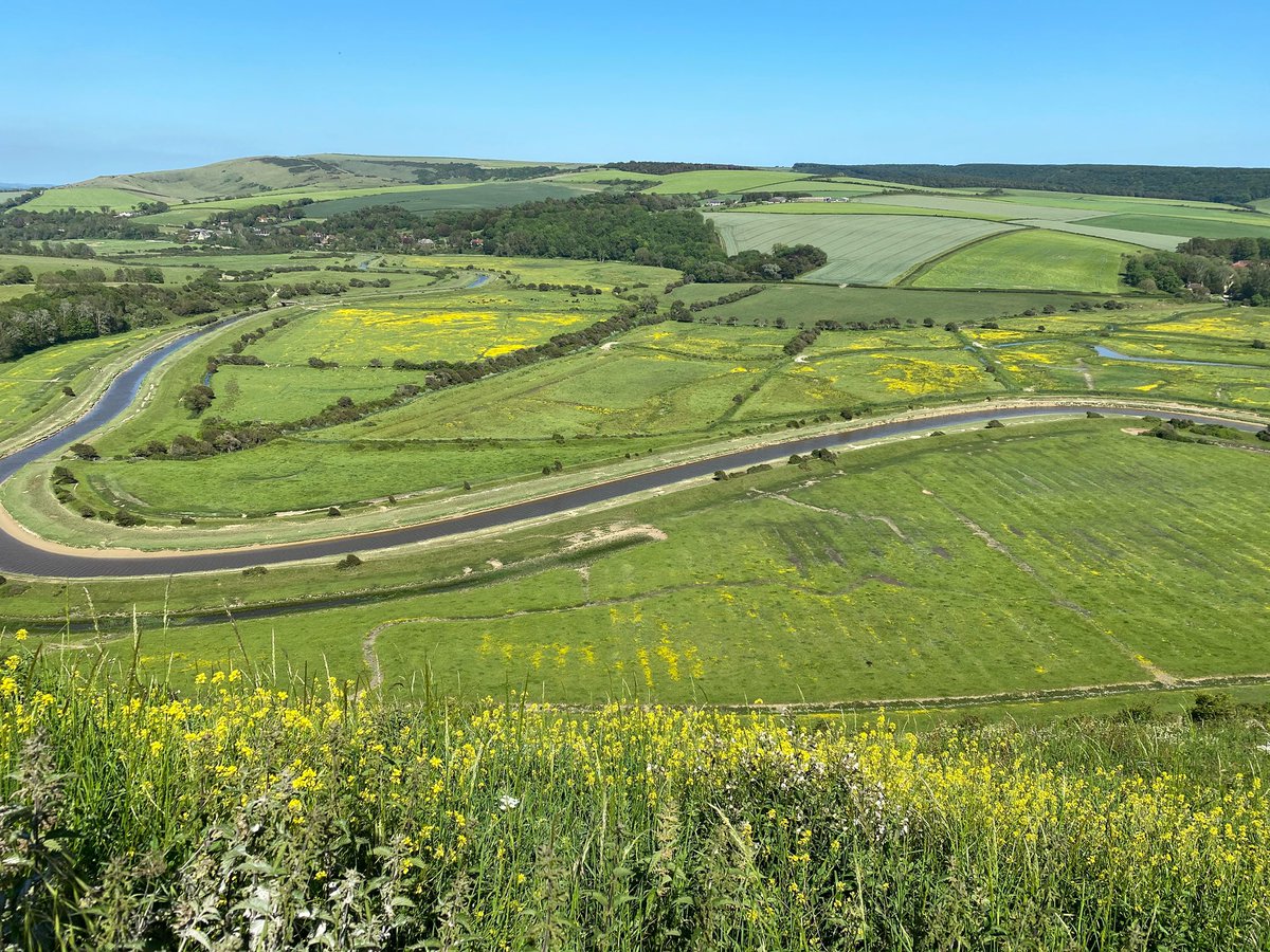 IrishAggers's tweet photo. Happy Sussex Day - the fabulous of the Cuckmere Haven
More from this spot on Instastories.
#HappySussexDay #fabuloussussex #CuckmereHaven #cuckmereriver #riverwalks #themeanderingriver #highandover #sussexdaysout https://t.co/L65v3haP93